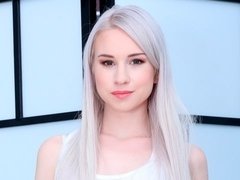 お尻, デカ尻, ブロンド, フェラチオ, バック, 手コキする, 巨大, ティーン