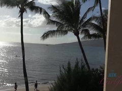 Enthousiasteling, Blond, Sperma, Vingeren, Orgasme, Kut duiken, Geschoren, Tieten likken