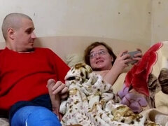 Любители, Большие сиськи, Застукали, Парочка, Очки, Домашнее видео, Сперма, Табу