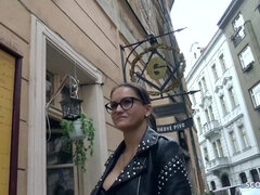 18 ans, Collège université, Tir de sperme, Tchèque, Allemand, Lunettes, Réalité, Adolescente