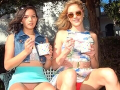 Большая жопа, Гибкие, Поцелуи, Лесбиянка, Мастурбация, Тощие, Стриптизерша, Молоденькие