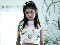 Grosser arsch, Grosse titten, Blasen, Braunhaarige, Hundestellung, Geld, Dürr, Jungendliche (18+)