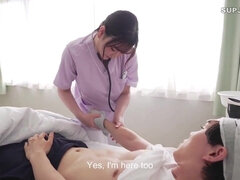 Grosse titten, Blasen, Braunhaarige, Spermaladung, Handjob, Japanische massage, Krankenschwester, Titten