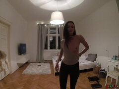 Жопа, Блондинки, Чешки, Подружка, Лизание, Мастурбация, На природе, Душ