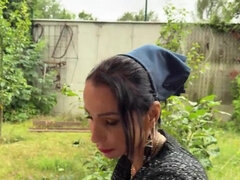 Nana, Grosse bite, Brunette brune, Européenne, Branlette thaïlandaise, De plein air, Public, Nénés