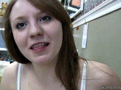 18 jahre, Leie, Blasen, Schwanz, Handjob, Im freien, Schlampe, Toilette