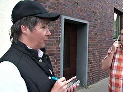 Enthousiasteling, Pijpbeurt, Duits, Rijpe lesbienne, Openbaar