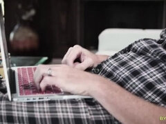 Amerikanisch, Grosse titten, Blasen, Familie, Ehemann, Lecken, Reif, Flotter dreier