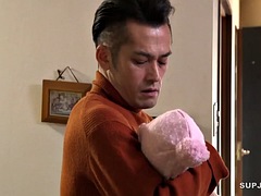 Grosse bite, Gros seins, Sucer une bite, Tir de sperme, Mère que j'aimerais baiser, Pute, Plan cul à trois, Nénés