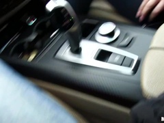Blondine, Auto