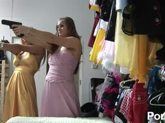 Grosser arsch, Grosse titten, Braunhaarige, Vollbusig, Lesbisch, Lecken, Muschi, Rasiert