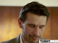 Kont naar mond, Bruinharig, Lul, Hondjeshouding, Sperma in gezicht, Likken, Ondergoed, Kut duiken