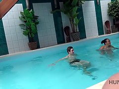 18 jahre, Blasen, Braunhaarige, Tschechisch, Hd, Geld, Pov, Sohn
