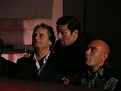 Cul, Sucer une bite, Tir de sperme, Fétiche, Groupe, Branlette thaïlandaise, Hard, Public