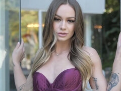 Nana, Brunette brune, Femme dominatrice, Doigter, Talons, Seins naturels, Chatte, Nénés