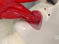 Doigter, Latex, Masturbation, Chatte, Fessée, Suçant, Tabou, Nénés