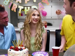 18 jaar, Grote lul, Sperma, Lul, Likken, Orgasme, Mager, Taboe