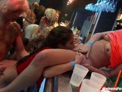 Nana, Club, Groupe, Hd, Orgie, Fête, Actrice du porno, Fils