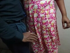 18 ans, Collège université, Indienne, Domestique, Maman, Seins naturels, Soeurs, Épouse