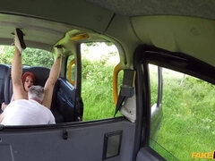 Jennifer Keelings gets eaten out and shagged in the taxi