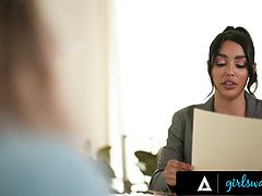 お尻, デカパイ, 顔面騎乗, 指いじり, レズビアン, オナニー, オフィス, オマンコ