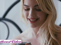 Gros seins, Blonde, Hd, Embrassement, Lesbienne, Naturelle, Séduite, Nénés