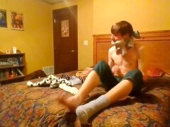 Young guy hogties himself in fuzzy socks - selfbondage session (step-by-step)