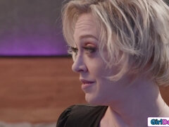 Grosse titten, Behaart, Lesbisch, Reif, Zierlich, Rotschopf, Rasiert, Titten