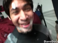 デカ尻, 茶髪の, 大学生, 学生寮, 毛深い, なめる, パーティ, 現実