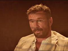 69, Sucer une bite, Brunette brune, Faciale, Doigter, Léchez, Chevaucher