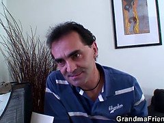 Meeting in the office ends up 3some fucking