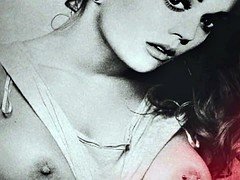 Gros seins, Célébrité, Nue, De plein air, Public