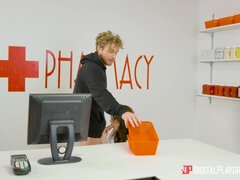 Delightful MILF coquette Chanel Preston horny sex video