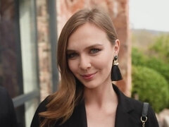 Grote lul, Bruinharig, Dichtbij, Gezichtspunt, Kut duiken, Taboe, Trio, Vrouw