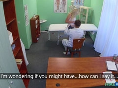 Amateur, Médico, Estilo perrito, Pajear, Oficina, Coño, Uniforme, Voyeur