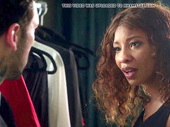 Mamada, Morena, Acercamiento, Corridas