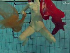 ブロンド, アウトドア, プール, 公共, ロシア人, ティーン, オッパイの, 水中