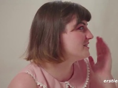 Hot Lesbian Workshop: 4 Sexy Ladies Learn Oral Sex Techniques on Laney Day