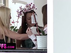 Большая жопа, Большие сиськи, Семяизвержение, Сперма на лице, Ласковые ручки, Хд, Лизание, Оргии