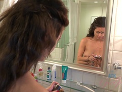 Amateur, Culo, Cuarto de baño, Mamada, Corrida, Novia, Pov, Coño