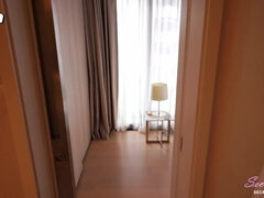 Grosser arsch, Blondine, Besamung, Hundestellung, Selbstgemacht, Natürlich, Pov, Verführt