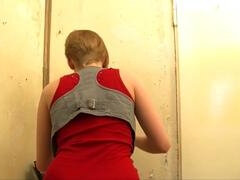 Blondine, Blasen, Sperma im mund, Hausfrau, Penis