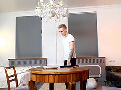 フェラチオ, チン, Hd, 熟年, 淫乱熟女, ロシア人, ショートヘア, 生徒