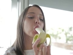 Lieveling, Hardcore, Natuurlijke tieten, Klein, Kut duiken, Russisch, Mager, Tiener