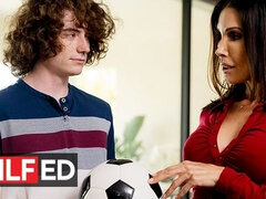 Grosser schwanz, Grosse titten, Blasen, Braunhaarige, Hardcore, Hd, Muschi, Ablutschen