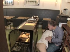 Hd, 日本人, 公共