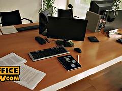 Blasen, Braunhaarige, Hardcore, Hd, Lesbisch, Lecken, Büro, Pov