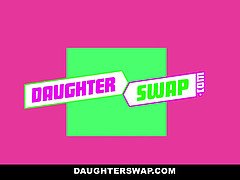 Mamada, Hija, Sexo duro, Hd, Enorme, Coño, Adolescente, Tetas