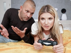 Grosse bite, Blonde, Sucer une bite, Seins naturels, Russe, Maigrichonne, Adolescente, Nénés