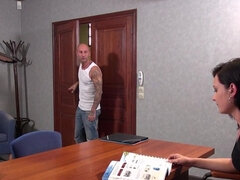 Lieveling, Pijpbeurt, Europees, Kut duiken, Secretaresse, Geschoren, Kousen, Tieten likken